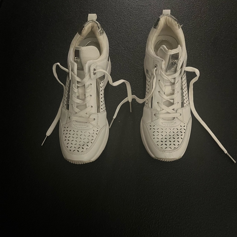 MICHAEL KORS WEMONS SHOES